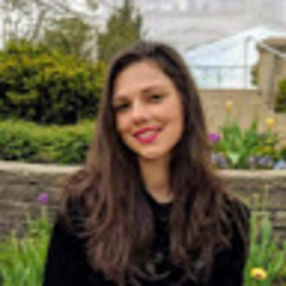 Meet your Posher, Danielle